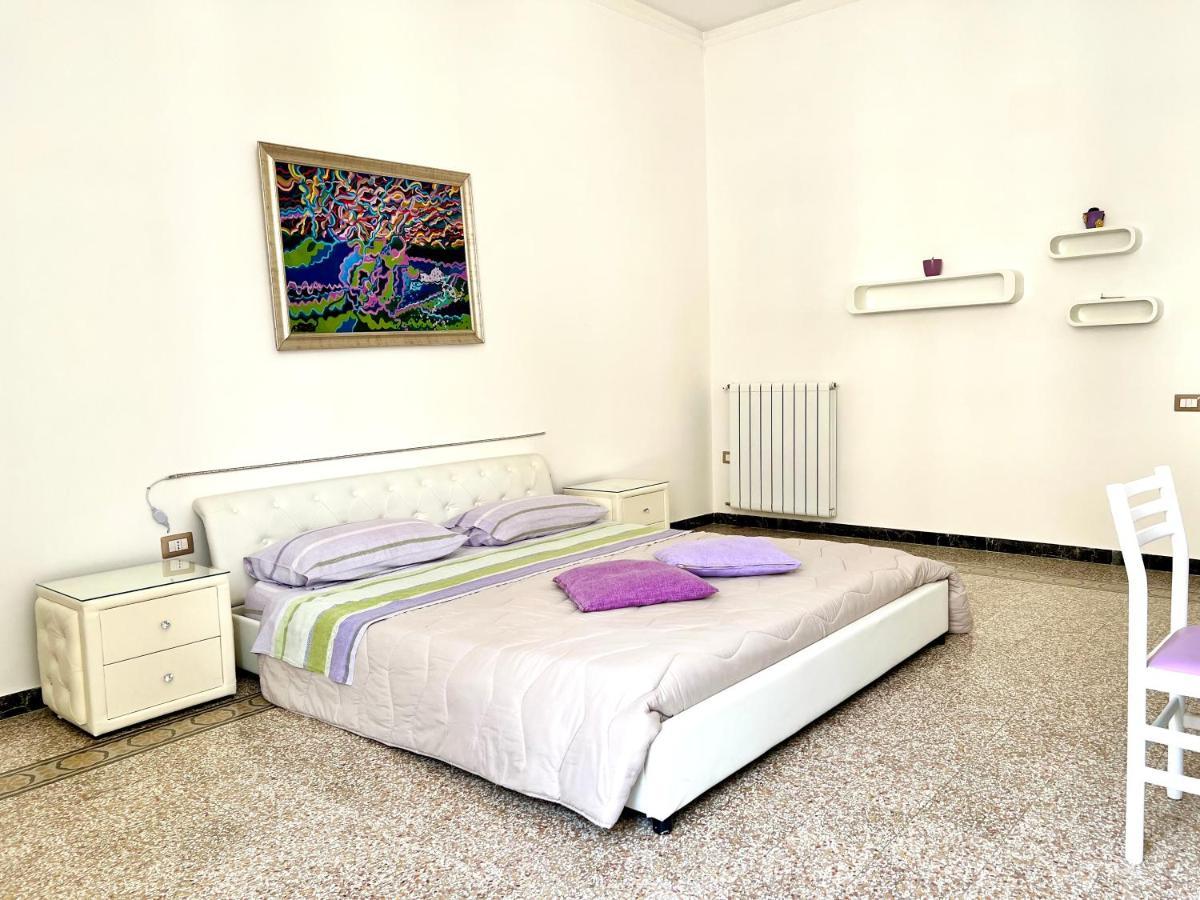 Casa Vacanze Sunshine Salerno Ngoại thất bức ảnh