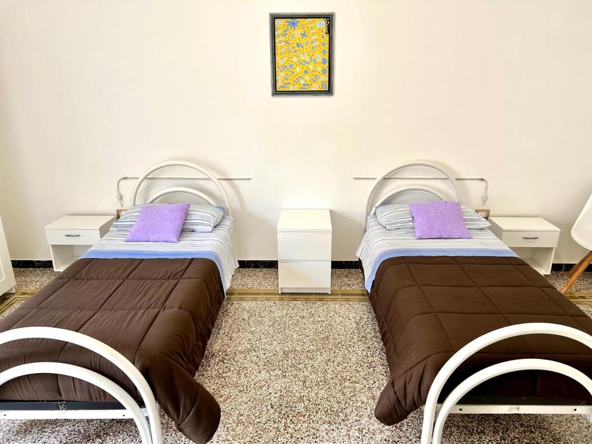 Casa Vacanze Sunshine Salerno Ngoại thất bức ảnh