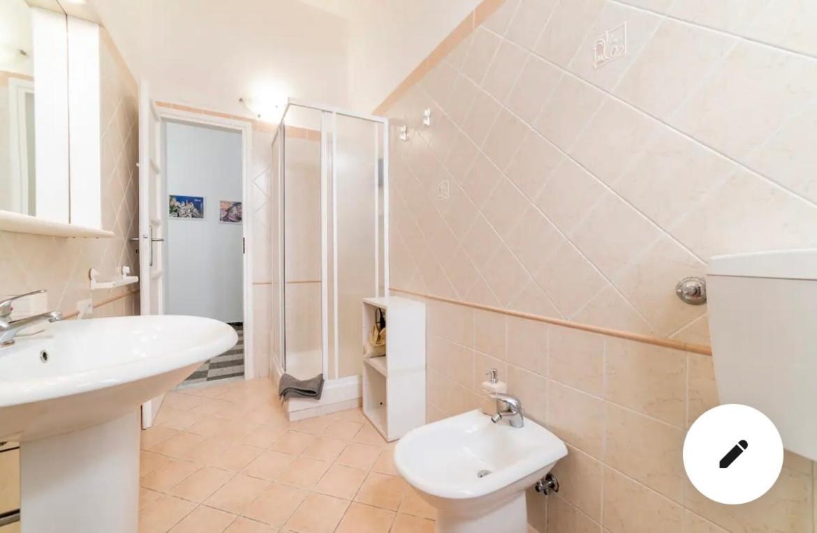 Casa Vacanze Sunshine Salerno Ngoại thất bức ảnh