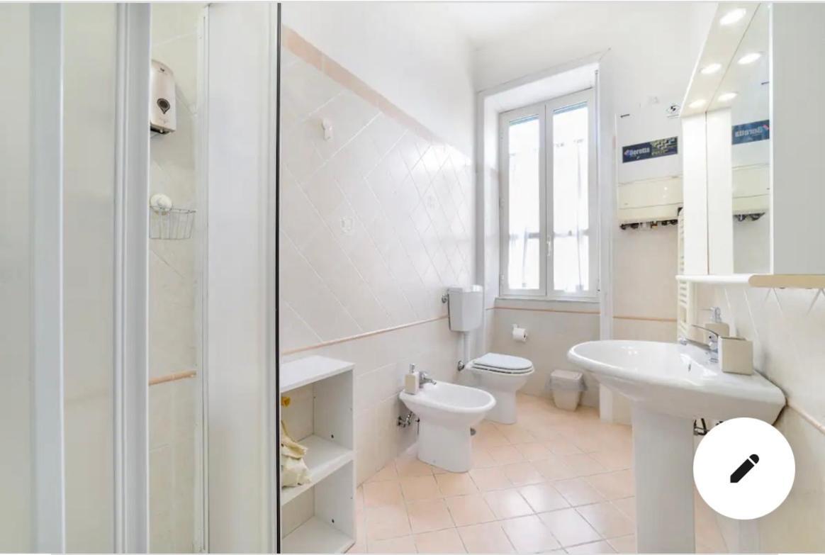 Casa Vacanze Sunshine Salerno Ngoại thất bức ảnh