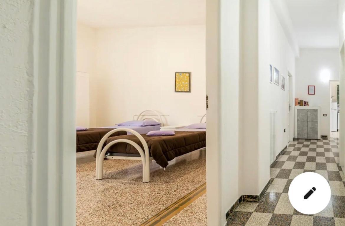 Casa Vacanze Sunshine Salerno Ngoại thất bức ảnh