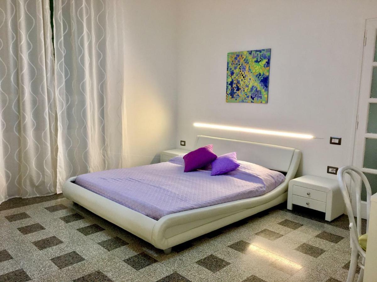 Casa Vacanze Sunshine Salerno Ngoại thất bức ảnh